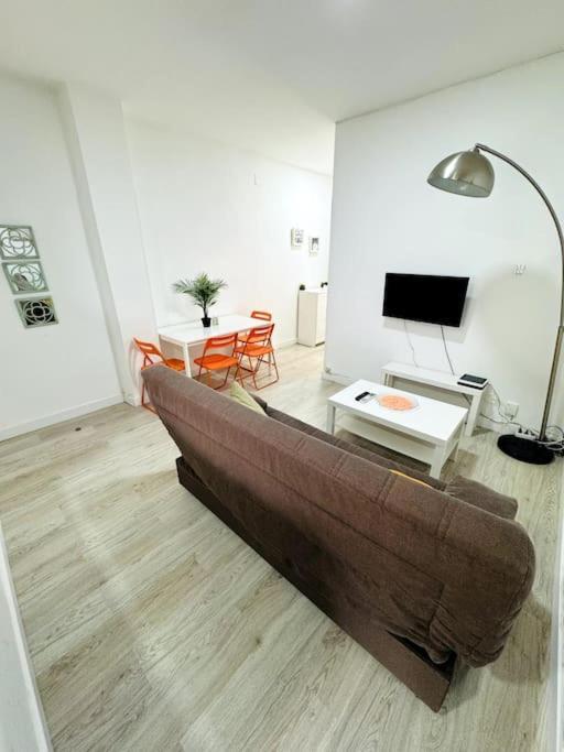 Apartamento Th Sanse Centro San Sebastián de los Reyes Buitenkant foto