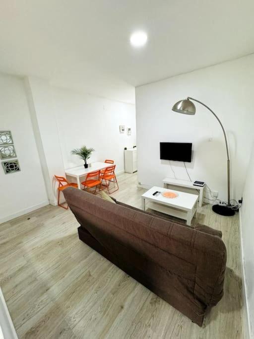 Apartamento Th Sanse Centro San Sebastián de los Reyes Buitenkant foto