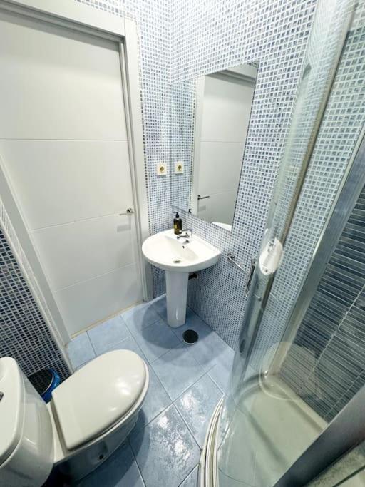 Apartamento Th Sanse Centro San Sebastián de los Reyes Buitenkant foto